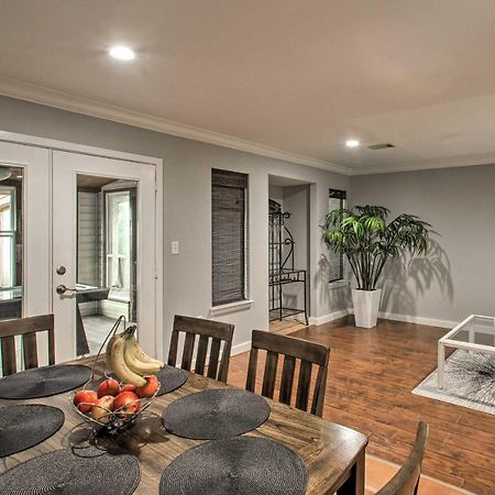 2-Story Pensacola Home With Game Room And Private Yard エクステリア 写真