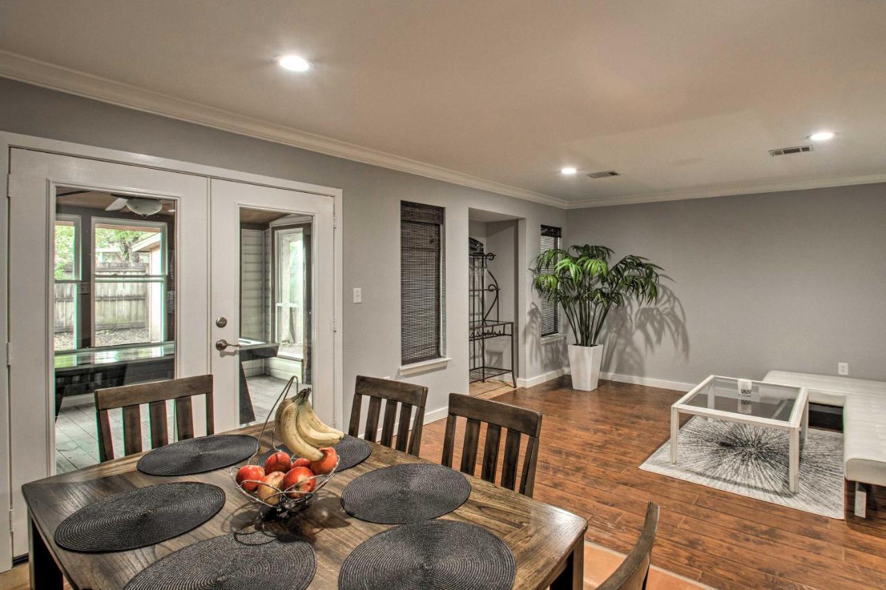 2-Story Pensacola Home With Game Room And Private Yard エクステリア 写真