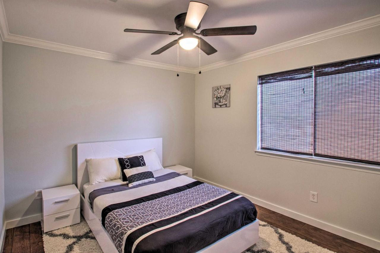 2-Story Pensacola Home With Game Room And Private Yard エクステリア 写真